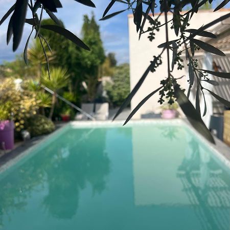 Villa Des Romieux Pinet  外观 照片