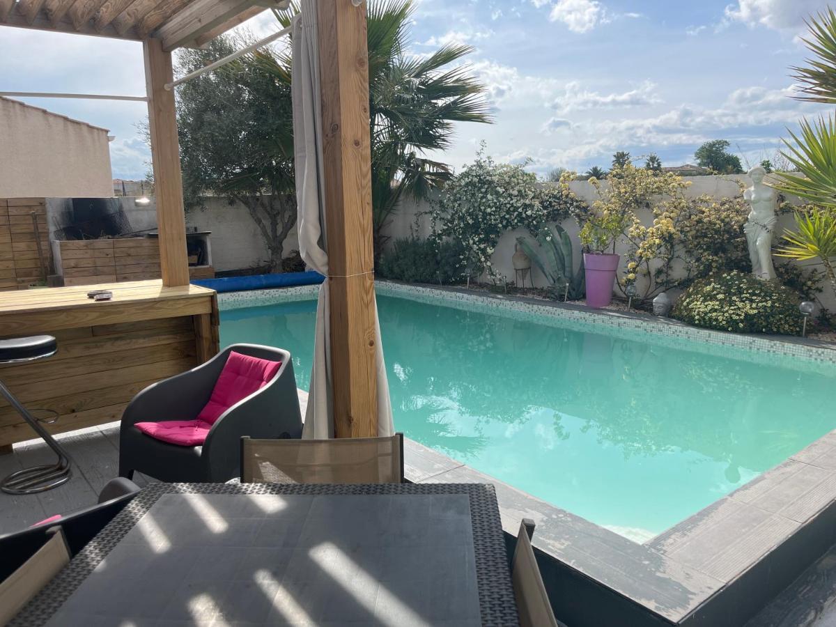 Villa Des Romieux Pinet  外观 照片